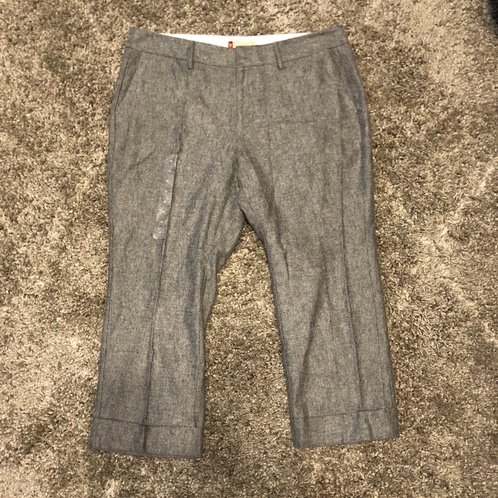 Cropped pants